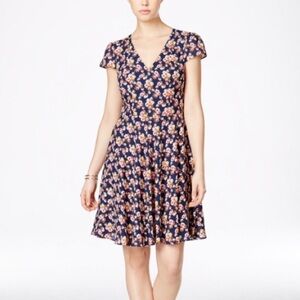 Betsey Johnson Floral Print Cap Sleeve Fit and Flare V-Neck Dress Size 6‌‌‌